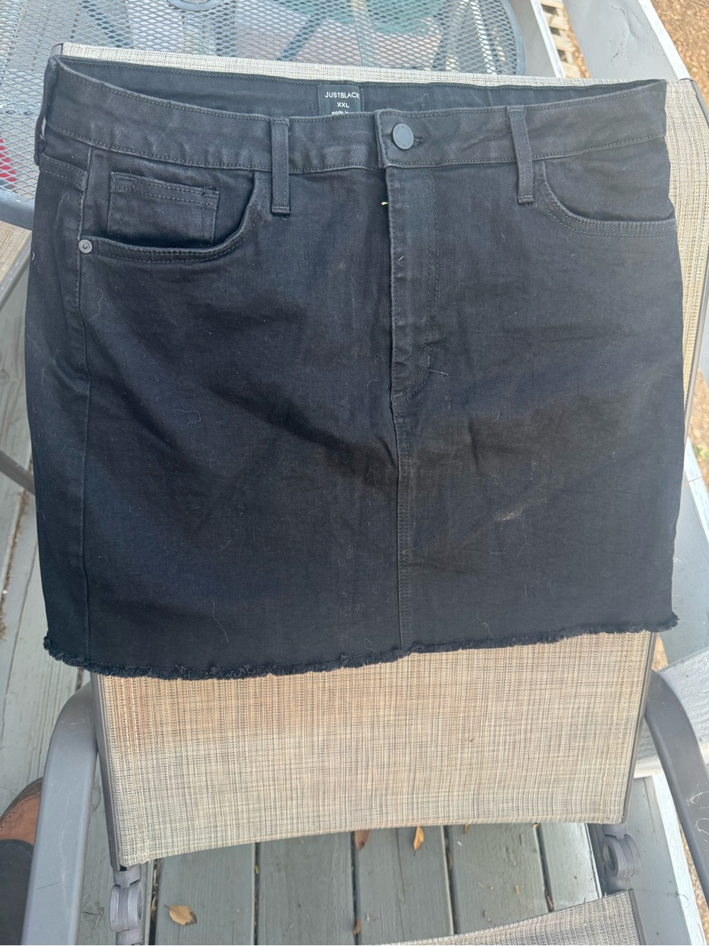 Just Black Black Raw-Hem Denim Mini Skirt